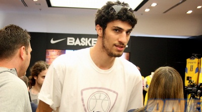 ליאור אליהו (משה חרמון) ליאור אליהו (משה חרמון)