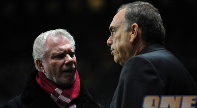 גרנט עם סאליבן, אחד הבעלים של ווסטהאם. תבוסה משפילה (GettyImages)