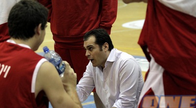 יניב בורגר (יוסי ציפקיס) יניב בורגר (יוסי ציפקיס)