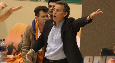 אפי מתווכח (עמית מצפה)