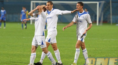 שחקני ק&qout;ש חוגגים עם אלעד גבאי (שי לוי)