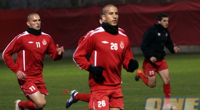 אביחי ידין ובן שהר (דרור רוזנפלד)