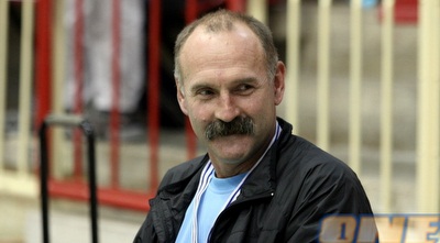 פבלו וורנקוב, מאמן עירוני קרית אתא. הפסיד את התואר (מור שאולי)