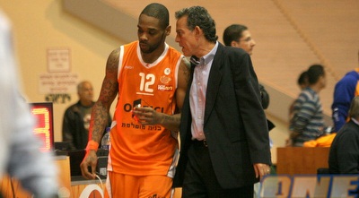 אפי בירנבוים ואייזאה סוואן (מור שאולי) אפי בירנבוים ואייזאה סוואן (מור שאולי)