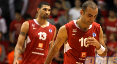 אפיק ניסים. קלע 10 בהפסד נימבורק (יניב גונן) אפיק ניסים. קלע 10 בהפסד נימבורק (יניב גונן)