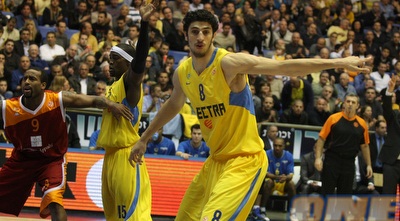 פרקינס ואליהו. הגארד: &qout;לא נתנו להם לרוץ&qout; (משה חרמון)