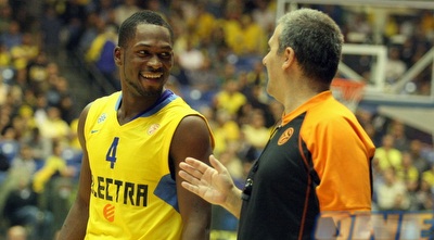 ג´רמי פארגו. מצא זמן להתבדח עם השופט (משה חרמון)