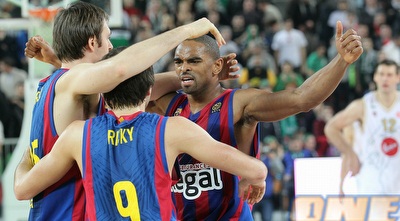 אנדרסון, לורבק ורוביו חוגגים. ריאל של מסינה היתה בצלה של בארסה (GettyImages)