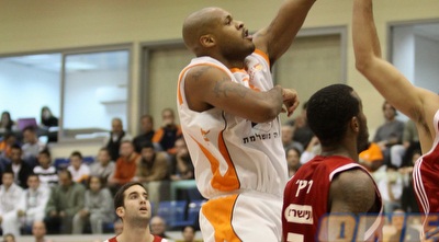 ארון מגי (אתר מנהלת הליגה) (ONE)