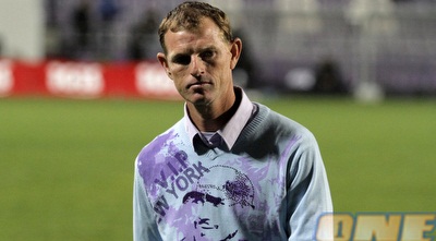 איציק ברוך מאוכזב (יוסי ציפקיס)