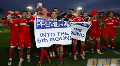 קראולי חוגגת העפלה מדהימה לסיבוב החמישי (GettyImages) קראולי חוגגת העפלה מדהימה לסיבוב החמישי (GettyImages)