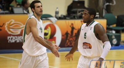 רובינסון ובן שימול (עמית מצפה)