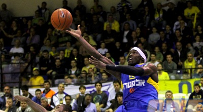 דורון פרקינס (שי לוי)