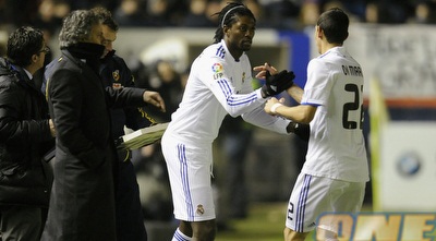 עמנואל אדבאיור נכנס כמחליף. גם זה לא עזר לריאל (רויטרס)