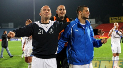 יניב לוזון וישראל זגורי חוגגים (שי לוי)