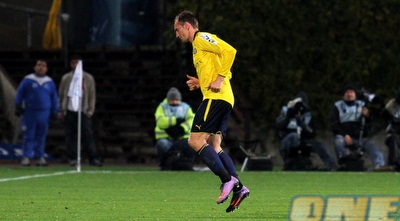 סאבו פאביצ´ביץ´ יורד מדדה מהדשא. יחמיץ את הדרבי? (שי לוי)