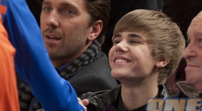 ג´סטין ביבר. בא לראות את הניקס (רויטרס) ג´סטין ביבר. בא לראות את הניקס (רויטרס)