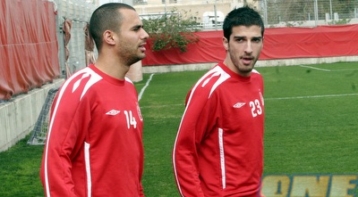 קנדה ו-ורמוט . בהפועל ת&qout;א עדיין לא מגיבים דרור רוזנפלד)