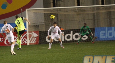 ברוכיאן מפציץ מכ-30 מטרים (גיא בן זיו)