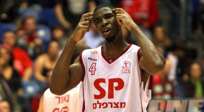 אוסברי לא מבין איך הפועל לא סיימה את הערב עם עליה לגמר הגביע(יניב גונן)