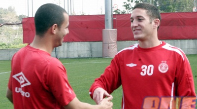 אלרואי כהן וגילי ורמוט. בכורה לקשר הערב? (דרור רוזנפלד) אלרואי כהן וגילי ורמוט. בכורה לקשר הערב? (דרור רוזנפלד)