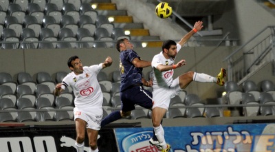 ג´ורג´ אמסיס, כפיר אדרי וליעד אלמליח עולים לכדור גובה (מור שאולי)