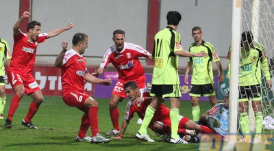 קאסום דוחק פנימה (עמית מצפה)