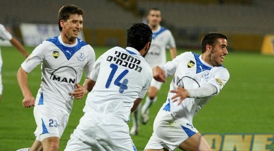 גיא דיין חוגג (משה חרמון)