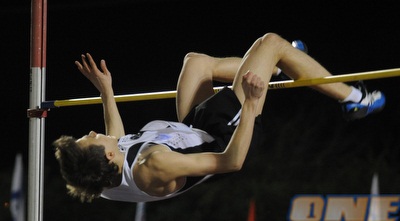 דימה קרויטר מרחף. פשוט לא להאמין (עופר ביידה) דימה קרויטר מרחף. פשוט לא להאמין (עופר ביידה)