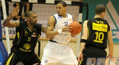 טרנר וטראוויס (משה חרמון) טרנר וטראוויס (משה חרמון)