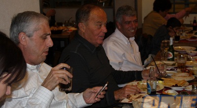 רענן כץ במהלך הסעודה (גיא בן זיו) רענן כץ במהלך הסעודה (גיא בן זיו)