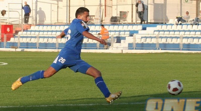 שימי אלמלם. כבש לזכות הרצליה (מור שאולי)