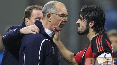 ג´נארו גאטוסו חונק את ג´ו ג´ורדן. חוצפן (רויטרס) ג´נארו גאטוסו חונק את ג´ו ג´ורדן. חוצפן (רויטרס)