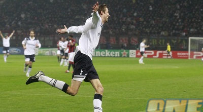 פיטר קראוץ´ חוגג את שער החוץ בסן סירו (רויטרס)