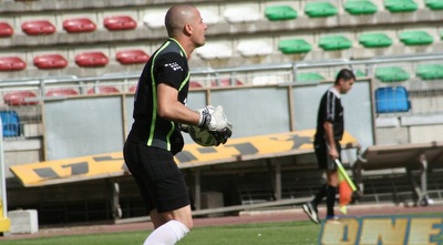 שחר שמש שוער הפועל ירושלים (גיא בן זיו) שחר שמש שוער הפועל ירושלים (גיא בן זיו)