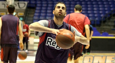 חואן קרלוס נבארו (משה חרמון)