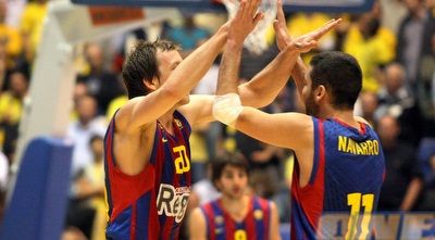 נבארו ואינגלס חוגגים. בארסה כבר ב-0:2 (יניב גונן)