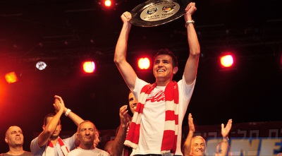 מהראן לאלה חגיגות האליפות של הפועל (אלעד ירקון) מהראן לאלה חגיגות האליפות של הפועל (אלעד ירקון)