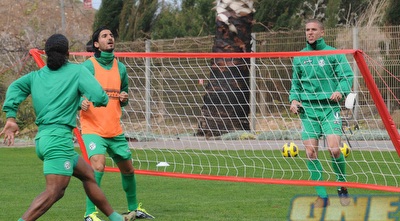 ורד ורפאלוב עם קולמה. שלושתם יעלו בהרכב