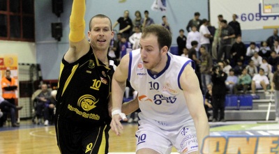 o (יוסי ציפקיס)