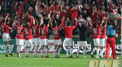 הפועל חוגגת ניצחון ענק (עמית מצפה)