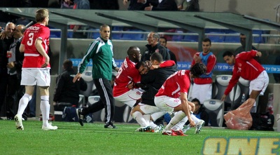 בן דיין, ידין ותמוז חונקים את טועמה. פצ´אלקה מצטרף (שי לוי)