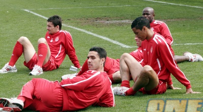 זהבי (דרור רוזנפלד) זהבי (דרור רוזנפלד)