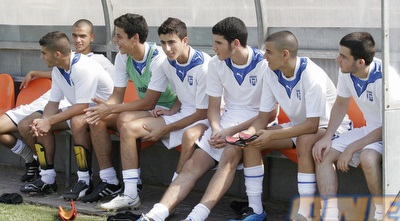 שחקני בית&qout;ר/שמשון. לא קיבלו משכורת (שי לוי) שחקני בית&qout;ר/שמשון. לא קיבלו משכורת (שי לוי)