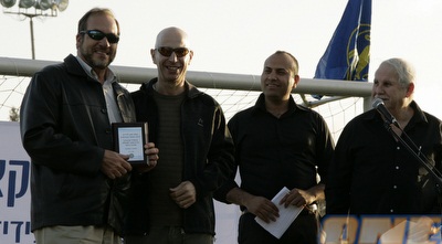 לוני, אקשטיין וחברים. (ציפי דורי) לוני, אקשטיין וחברים. (ציפי דורי)