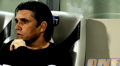 עזורי (יוסי ציפקיס) עזורי (יוסי ציפקיס)