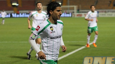 ליאור רפאלוב חוגג. אלישע: &qout;השתחרר בחצי השני&qout; (עמית מצפה) ליאור רפאלוב חוגג. אלישע: &qout;השתחרר בחצי השני&qout; (עמית מצפה)