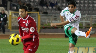 אייל גולסה מפציץ. זוכה לעניין בבלגיה והולנד (עמית מצפה)