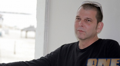 משה הראל נראה נינוח לפני מסיבת העיתונאים (יוסי ציפקיס) משה הראל נראה נינוח לפני מסיבת העיתונאים (יוסי ציפקיס)