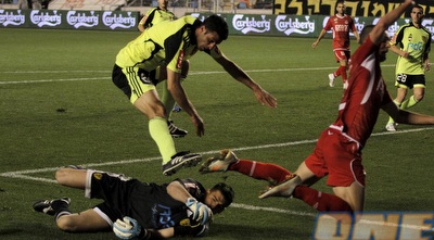 שהר ובן יוסף מדלגים מעל אריאל הרוש (יוסי ציפקיס)